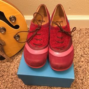 John Fluevog Hopeful Vow.